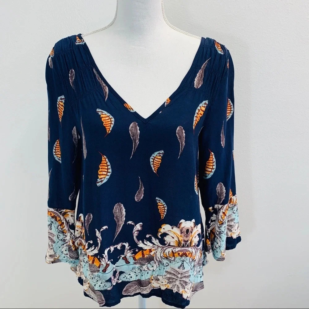 Ganji LA Small Top Navy Floral Print  3/4 Flare Sleeve Light Boho Office‎ M21